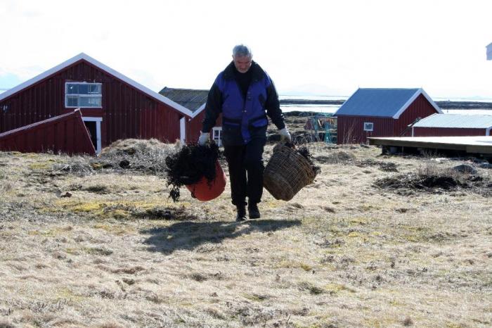 Sturla b�rer tang til e-husene